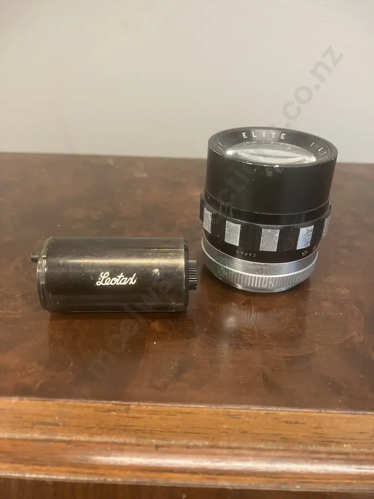 Leotax Reloadable 35mm Film Cassette. Elite 1:4.5 135mm Lens #1057 Image 1++