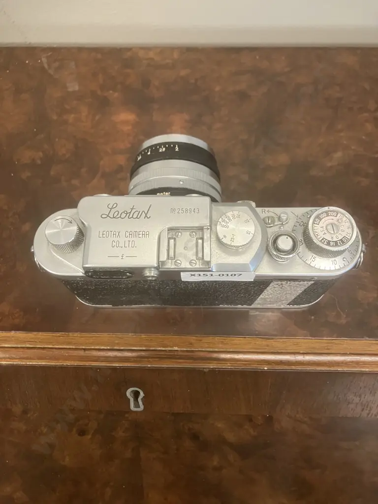 Leotax Model F (Japanese Leica IIIf Copy) #258943 & Tokyo Kogaku Topcor-S 1:2 f=5cm Lens #219778 Image 1++