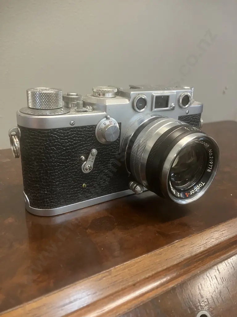 Leotax Model F (Japanese Leica IIIf Copy) #258943 & Tokyo Kogaku Topcor-S 1:2 f=5cm Lens #219778 Image 1++