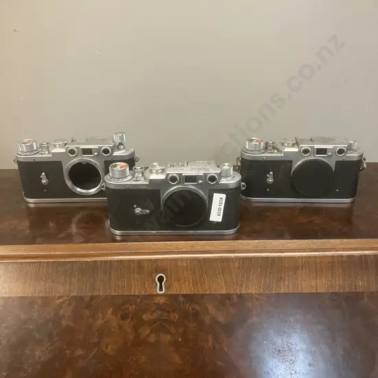 Leotax Model F (Japanese Leica IIIf Copy) #59165 #57660 #57328 Showa Optical Works, Ltd. Circa Mid 1950s Japan