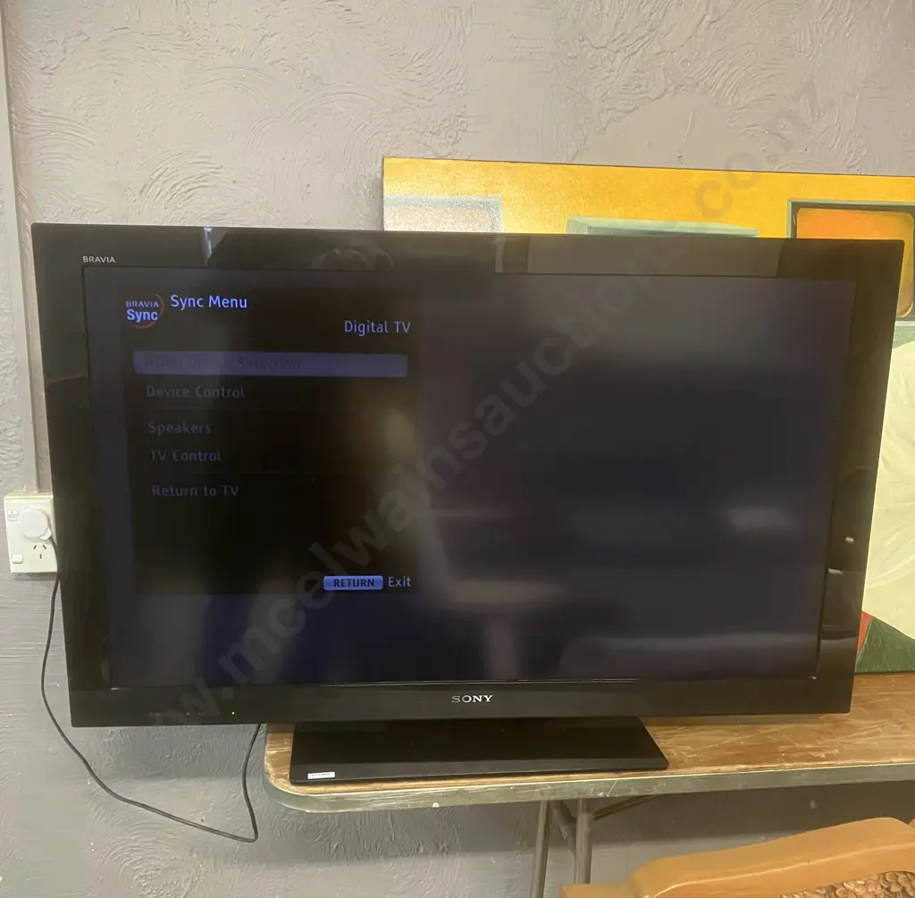 Sony BRAVIA KDL-40CX520 40" Full HD LCD TV With Remote Control Image 1++