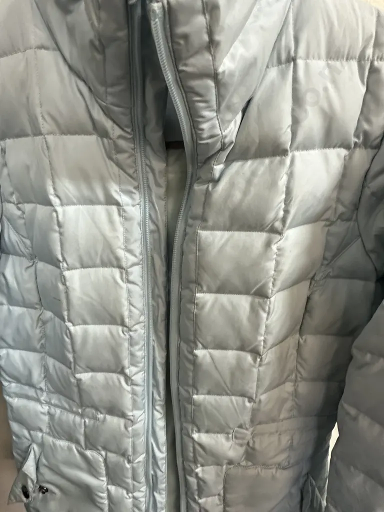 Wild South Size 10 Pale Blue Puffer Jacket  Image 1++
