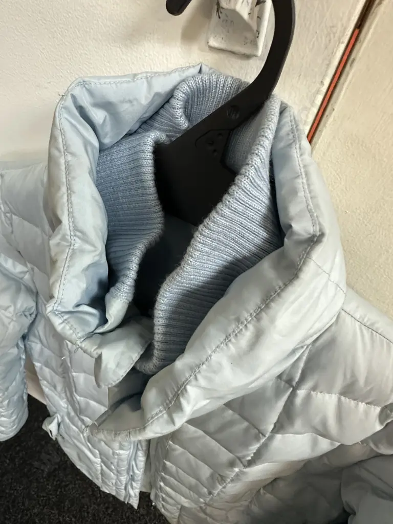 Wild South Size 10 Pale Blue Puffer Jacket  Image 1++