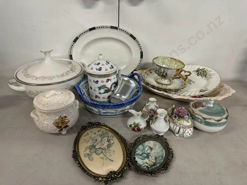Assorted China Items Including Noritake Lidded casserole Dish, Trinket Dishes Etc Image 1++