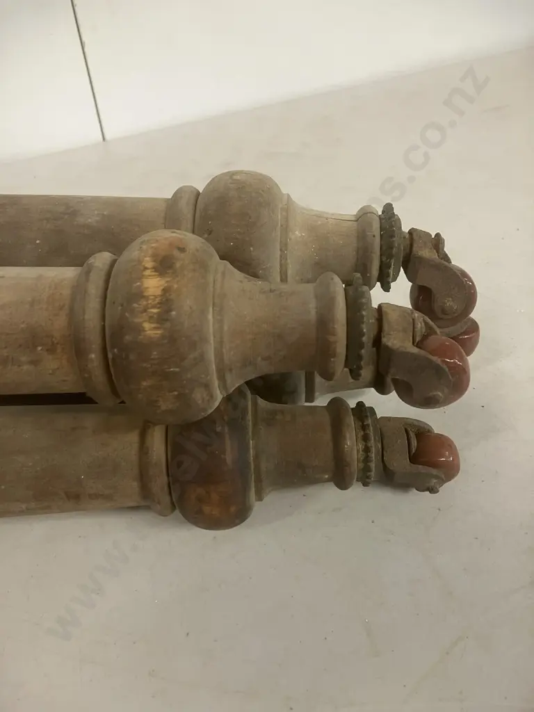 Four Kauri Table Legs With Castors Image 1++