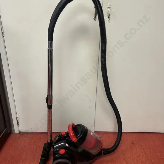 Kensington Vacuum Cleaner Model SRO8237 1800W (as found)