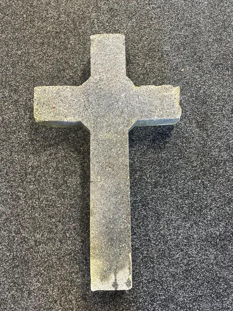 Vintage Solid Granite French Vineyard Cross. H86 W50 D14cm. Image 1++