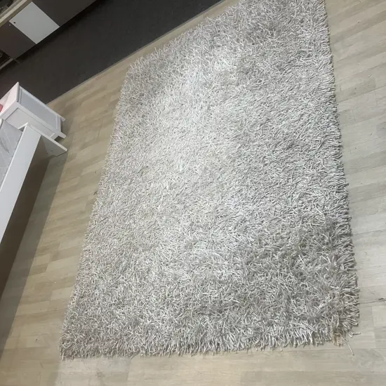 White Area Rug. 235 x 170cm
