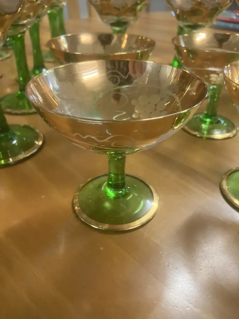 Stunning Mid-Century 24 Piece Glass Set - Gold Rim With Grapes & Leaves On Narrow Green Stem Image 1++