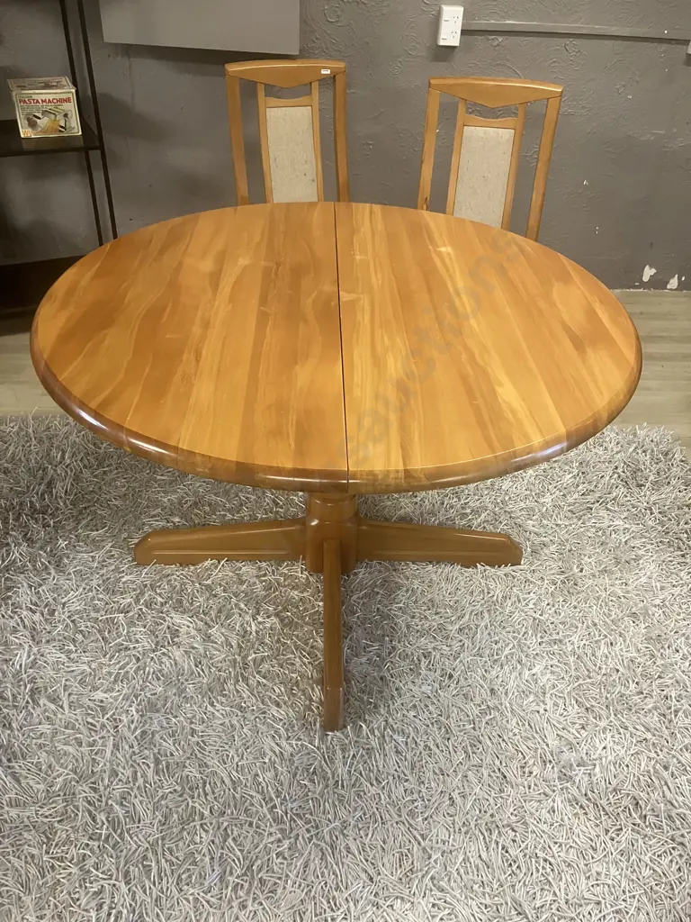 Round Rimu Extension Dining Table (H76 D118 L118 - 167cm) Six Chairs With Oatmeal Colour Fabric Image 1++