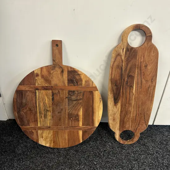 Round Paddle Serving Board & Footed Handled Serving Board