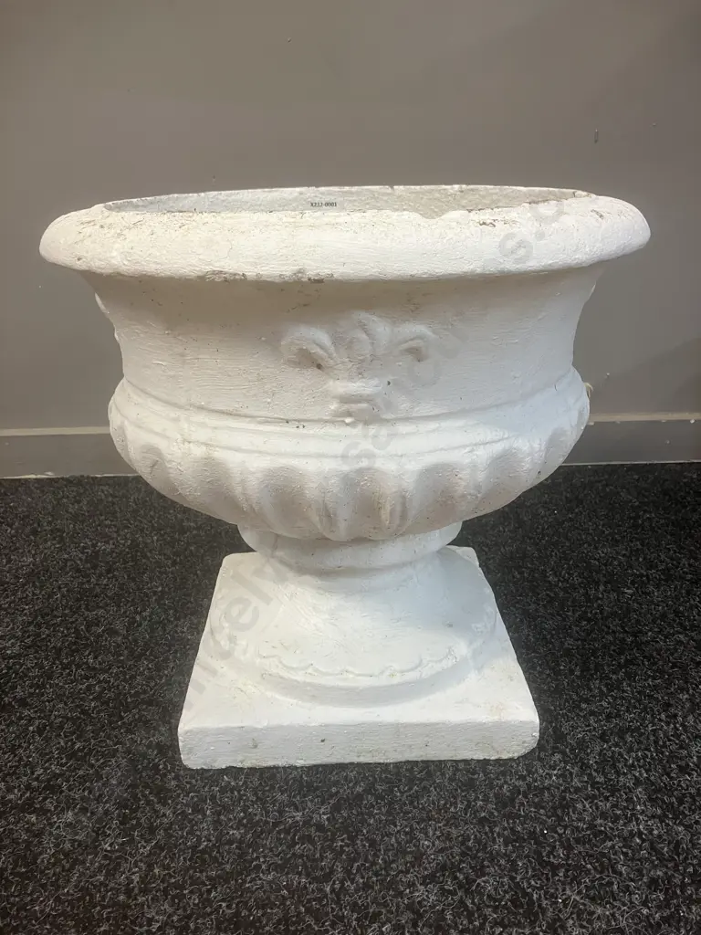 Vintage Concrete Garden Urn Painted White. 35 x 37cm Image 1++