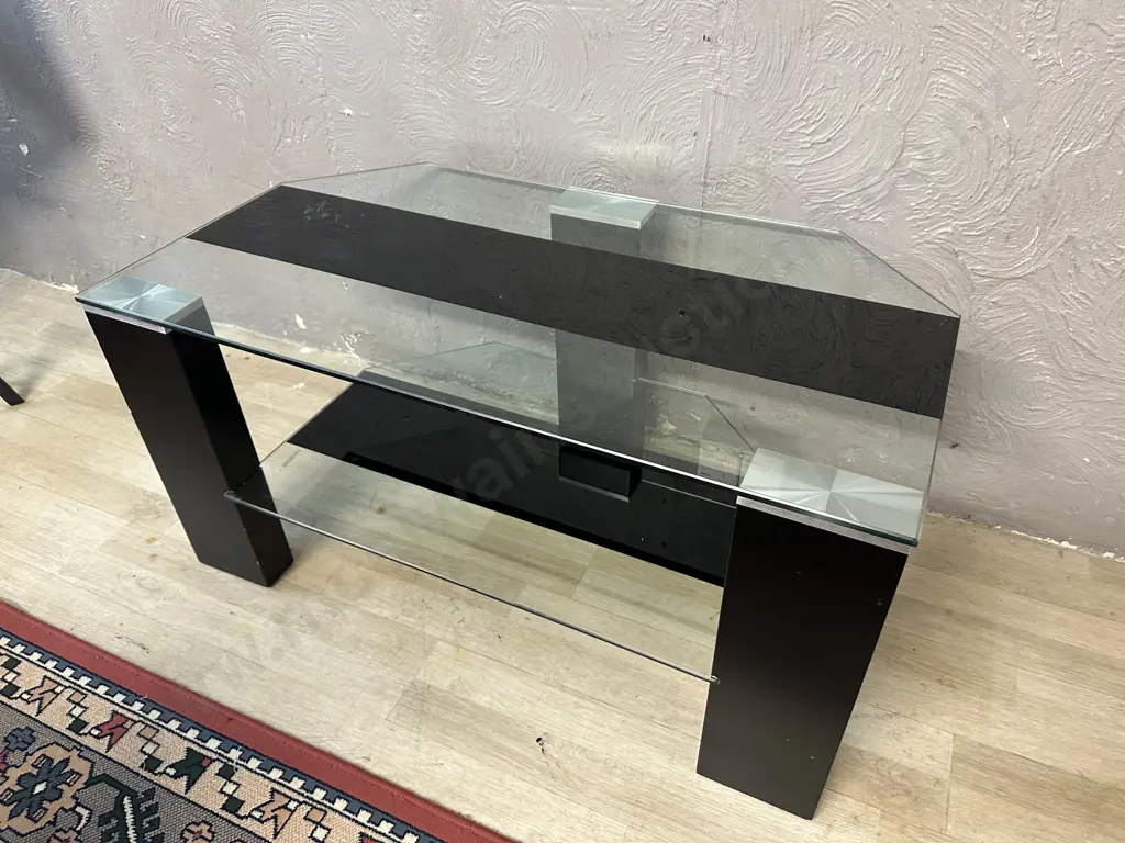 Glass 2 Tier Tv Stand With Black Detailing. H50 W100 D53cm Image 1++