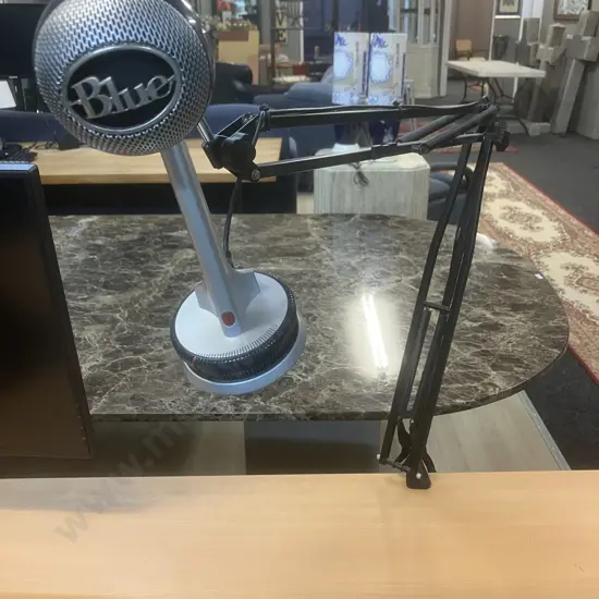 Blue Nessie Adaptive USB Microphone With Clamp Mount on Cantilever Stand