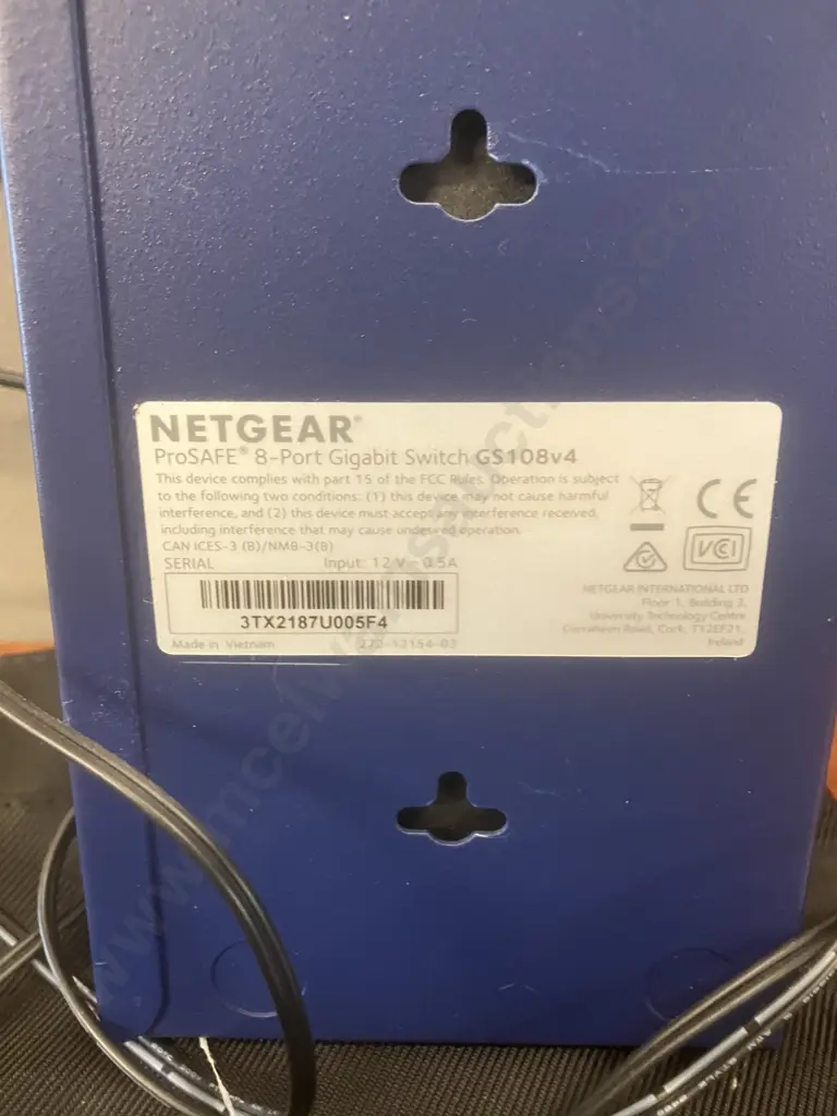 NETGEAR GS108 ProSafe 8-Port Gigabit Ethernet Unmanaged Switch Image 1++