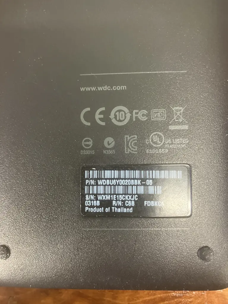 Wd Elements Portable Hard Drive Image 1++