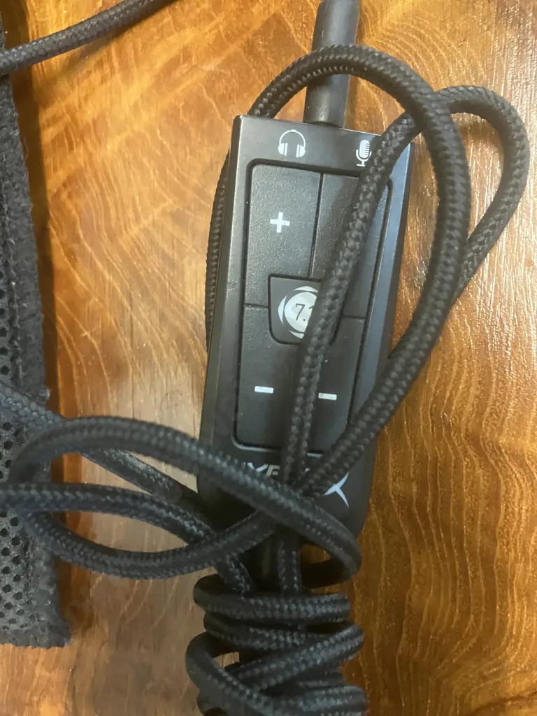 HyperX Gaming Headphones, Genius KU-0368 Keyboard & Genius Wired Numpad 110 Image 1++