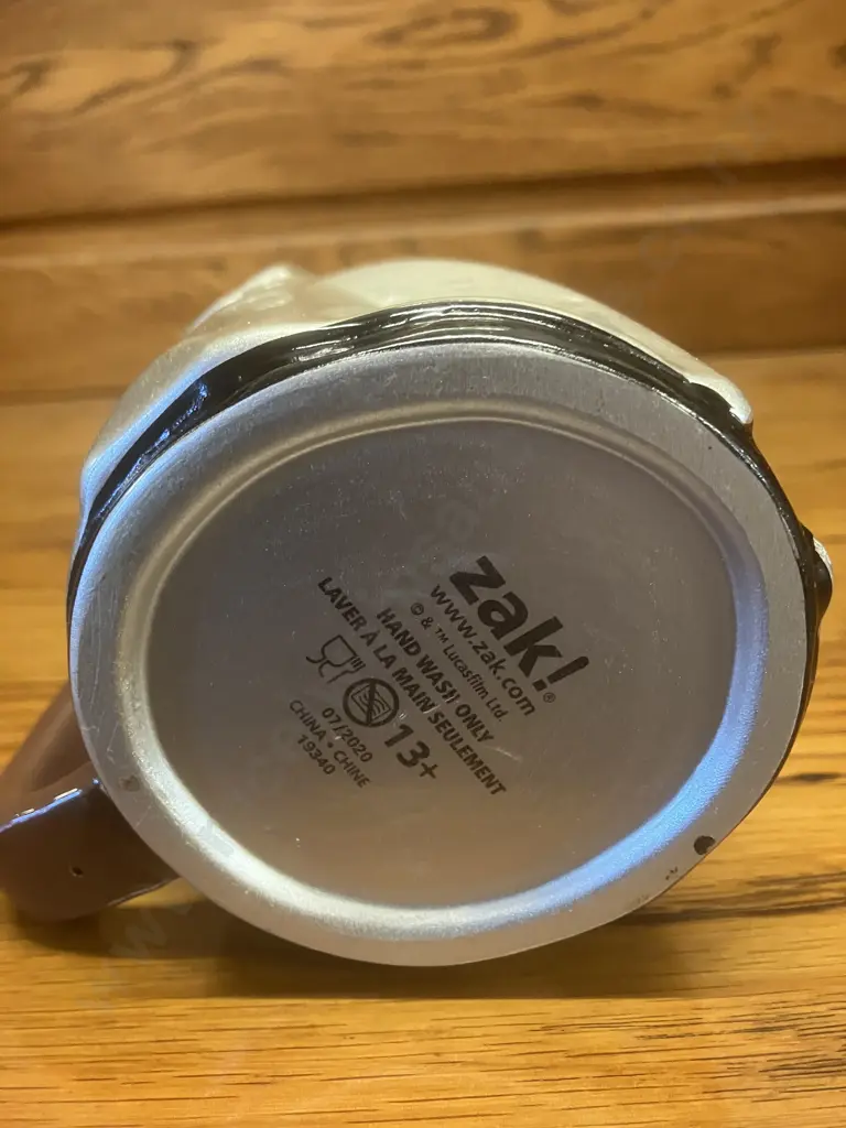 Zak Designs Star wars The Mandalorian Helmet Sculpted Mug Lucasfilm Ltd Image 1++