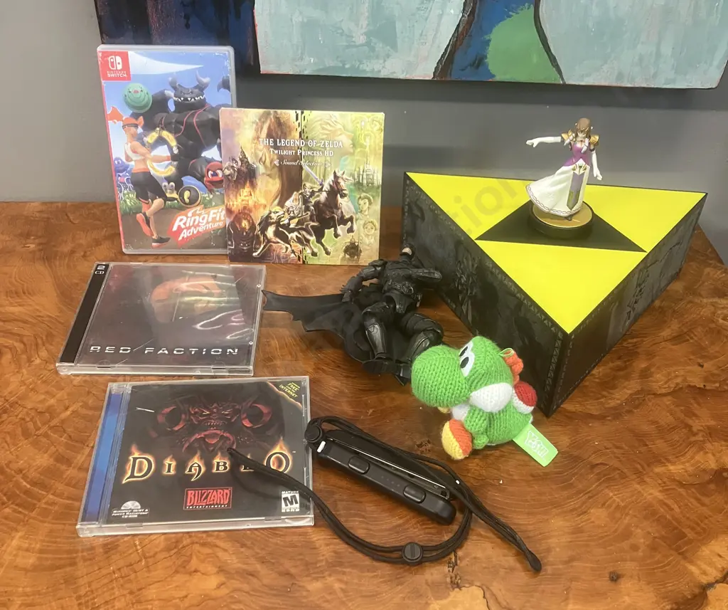 Gaming Items, Batman Etc Image 1++