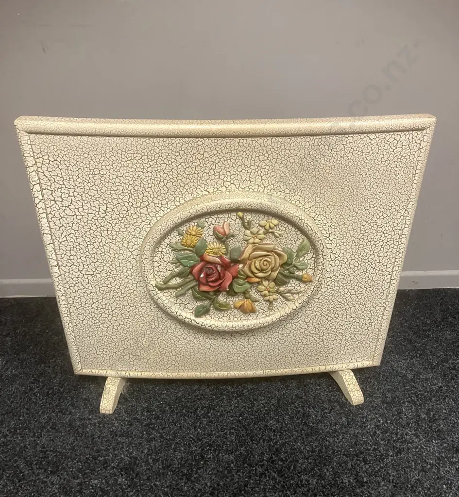 Vintage Curved Fireside Screen With Cream Crackle Finish & Raised Floral Details. 64 x 74cm Image 1++