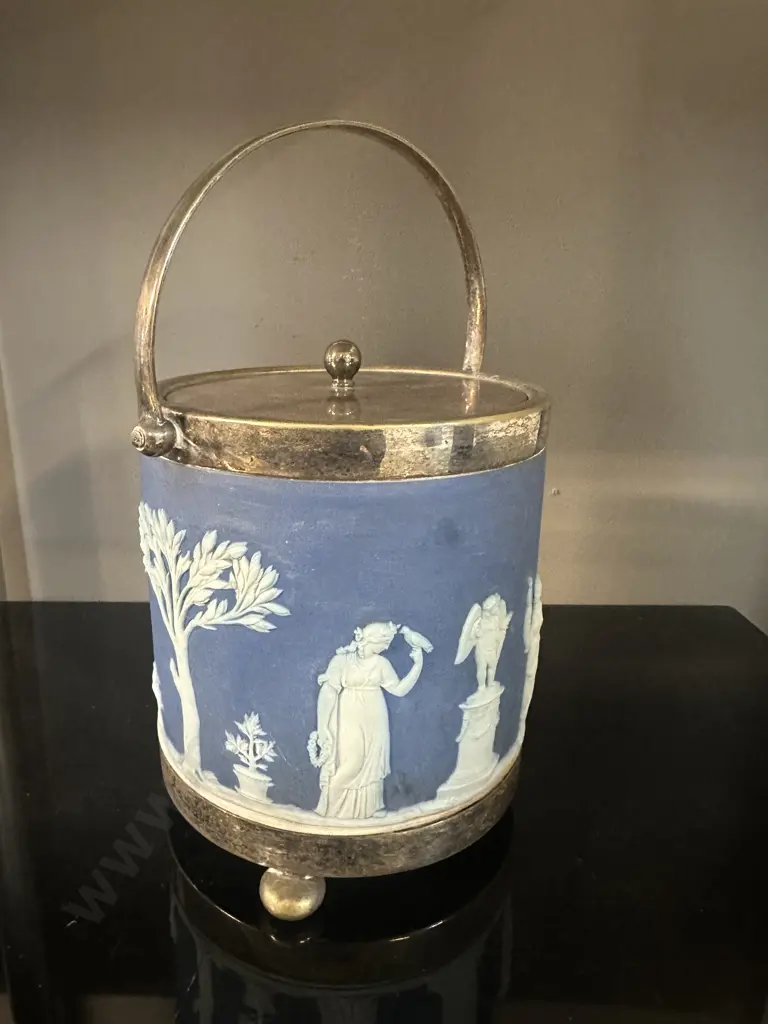 Vintage Wedgwood Jasperware Blue Biscuit Barrel Jar With Silver Plated Mounts Image 1++