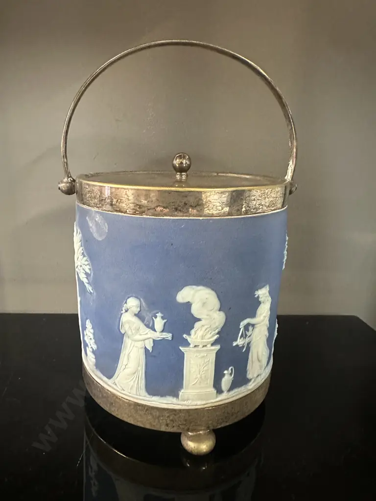 Vintage Wedgwood Jasperware Blue Biscuit Barrel Jar With Silver Plated Mounts Image 1++