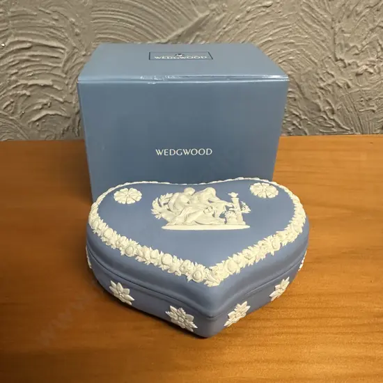 Vintage Wedgwood Blue Jasperware Heart Shaped Trinket Box Neo Classical Design With Box