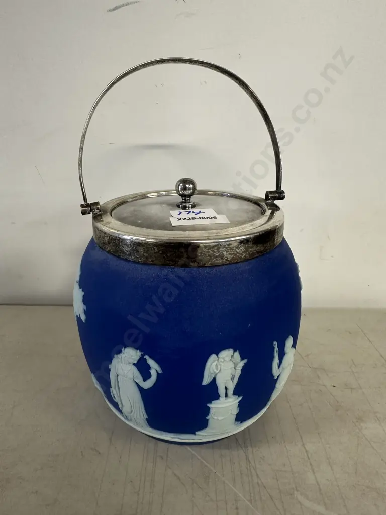 Vintage Wedgwood Blue Jasperware Barrel With Silver Plated Mounts Image 1++