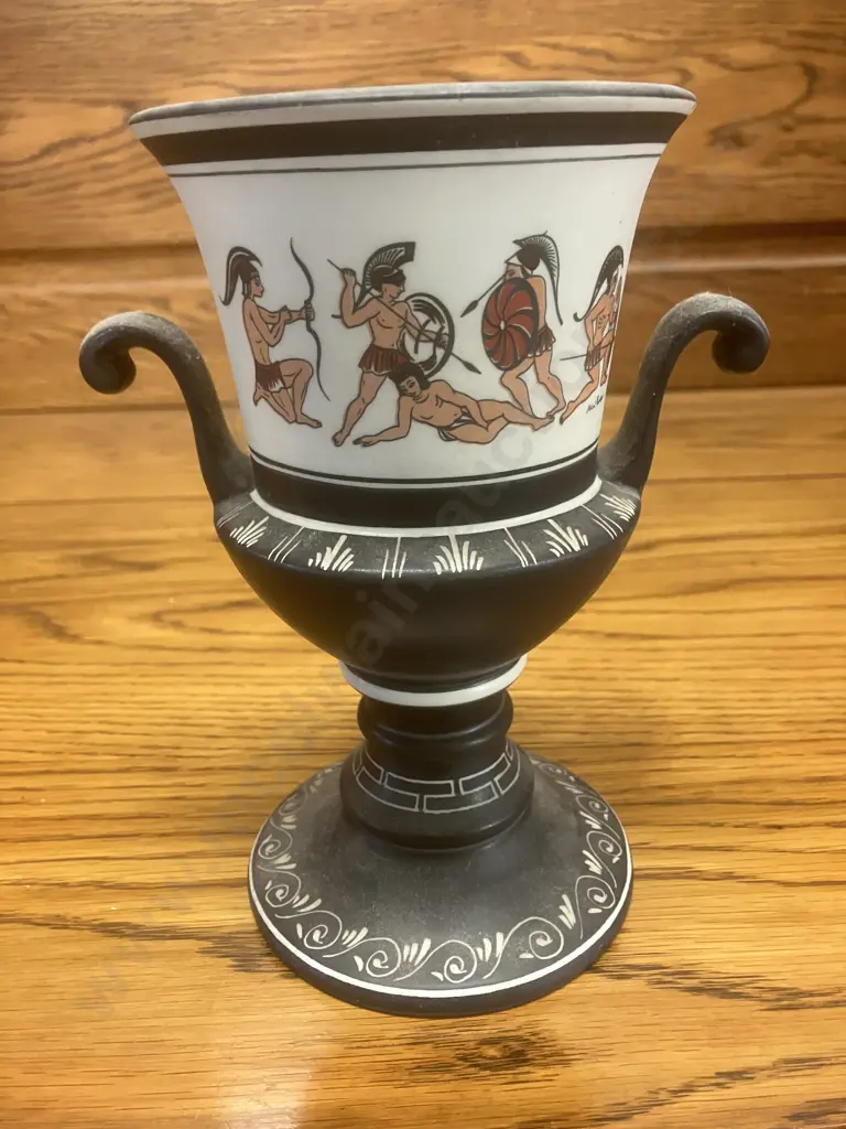 Greek Amphora Vase Reproduction Made In Italy Indented To Base. 20 x 15cm Image 1++