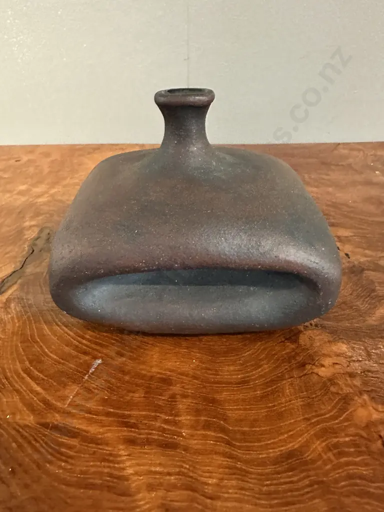 Vintage Brown Square Pottery Vase H10cm. Image 1++