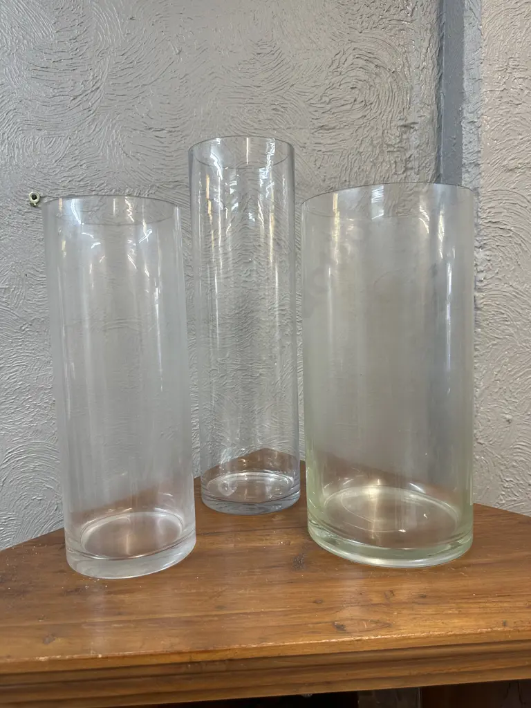 Assorted Tall Cylinder Vases x3 Size 39 to50cm. Image 1++