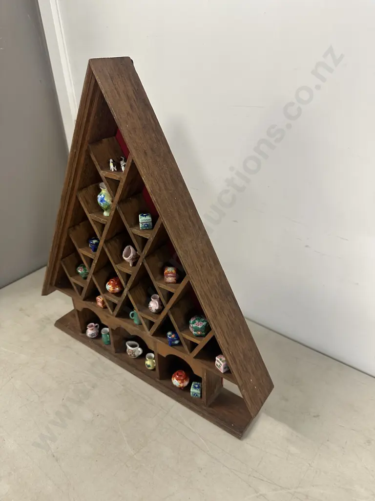 Vintage House Shaped Display Shelf With Red Velvet Backing & Miniature Trinkets H44 W43 D6cm. Image 1++