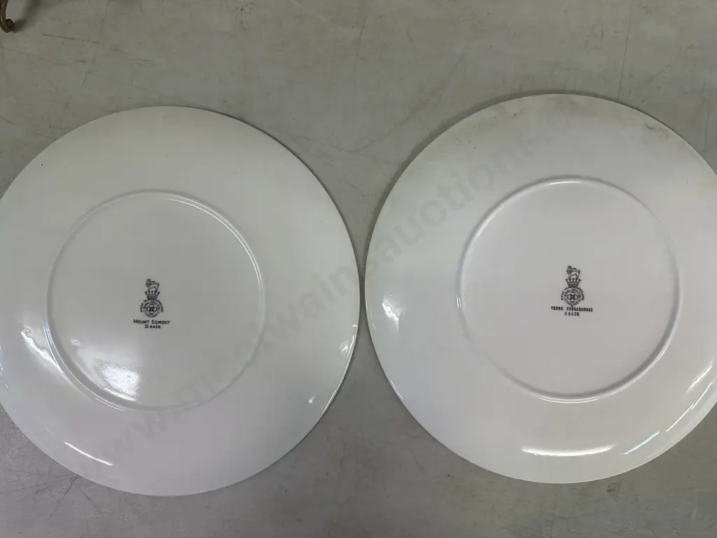 Royal Doulton Collectors Plates Including Young Kookaburras #D6426 & Mount Egmount #D6436 Image 1++