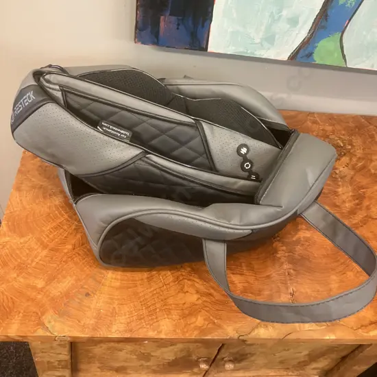 RESTECK Shiatsu Neck & Back Massager