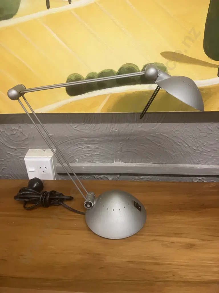 Retro Kanlite Halogen Adjustable Desk Lamp Image 1++