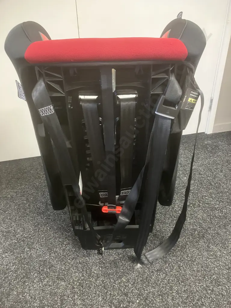 Baby Love Taurus II Harnessed Booster (7 - 11 - 2019) Image 1++