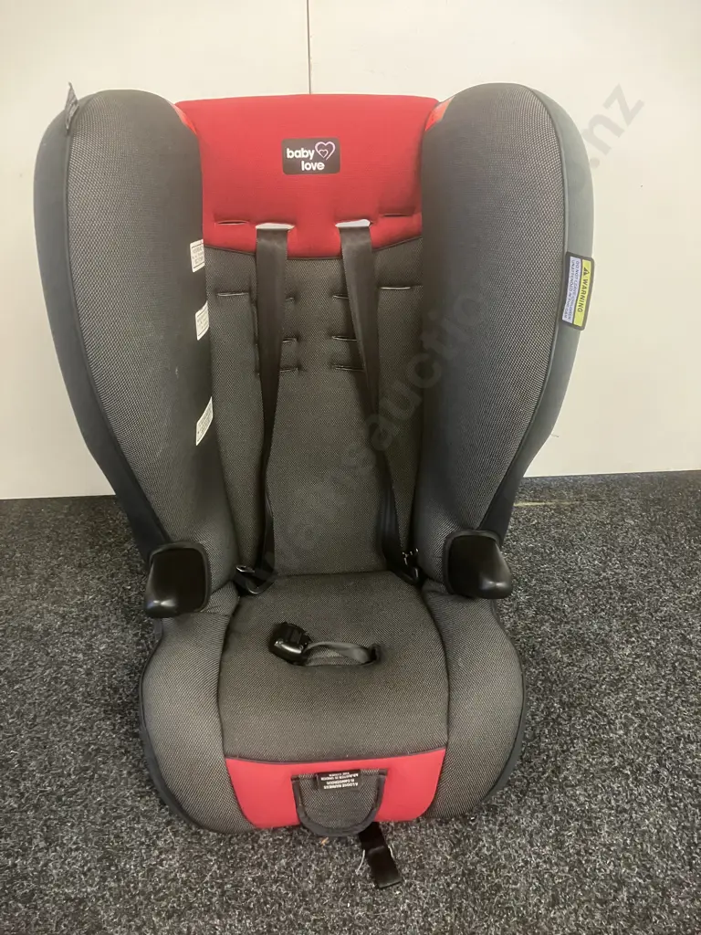Baby Love Taurus II Harnessed Booster (7 - 11 - 2019) Image 1++