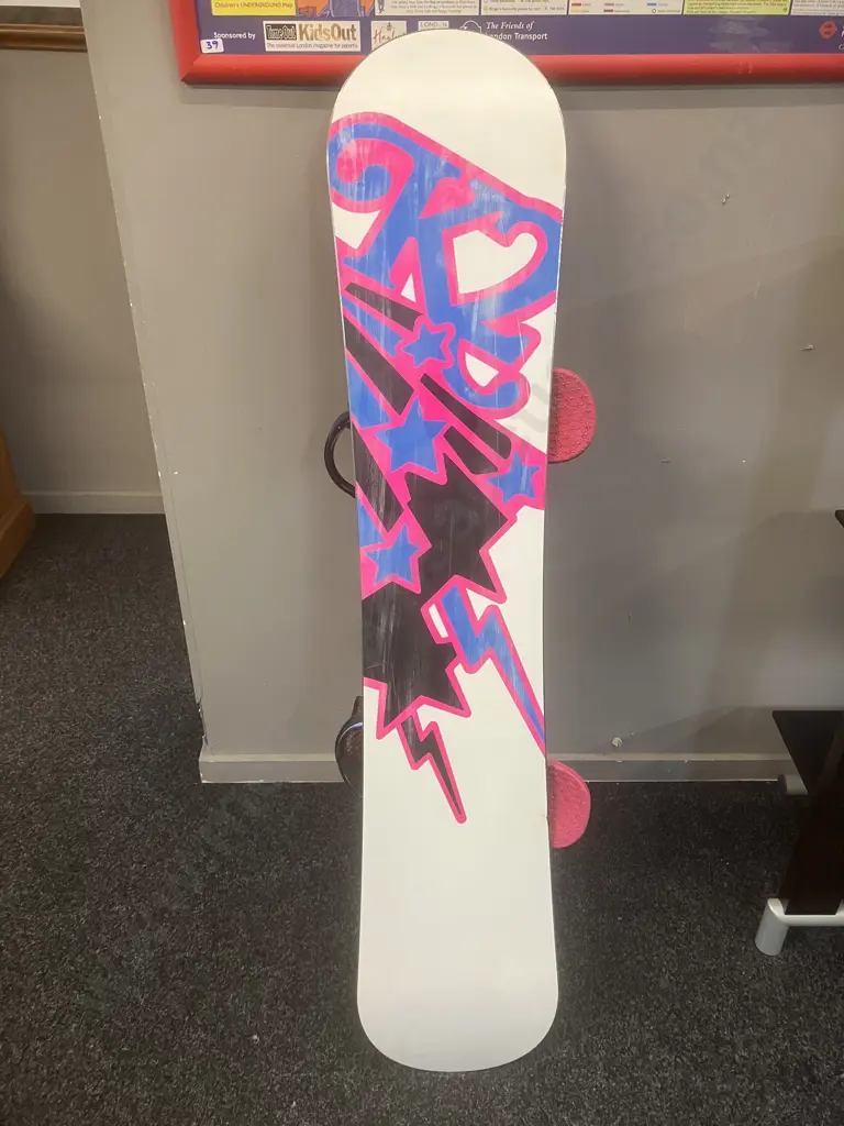 K2 Skyla Womans Snowboard 139cm With Burton Lexa Bindings Image 1++