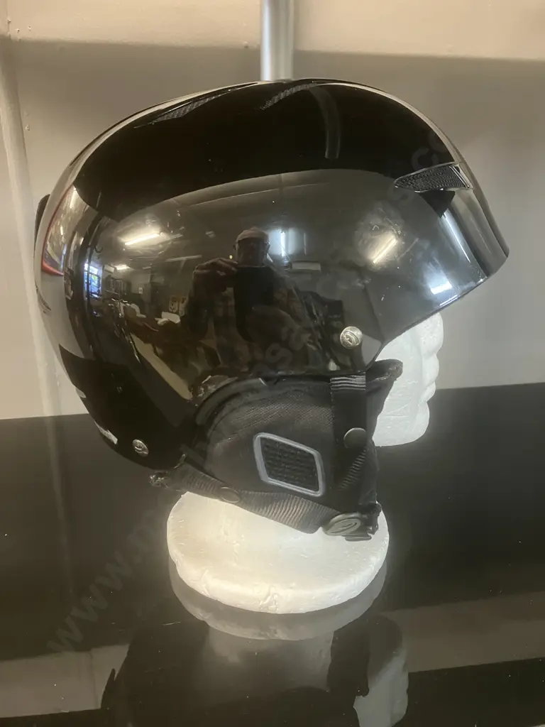 Giro Recruit Snow Sports Helmet, Black. Size XS 52-53.5cm Image 1++