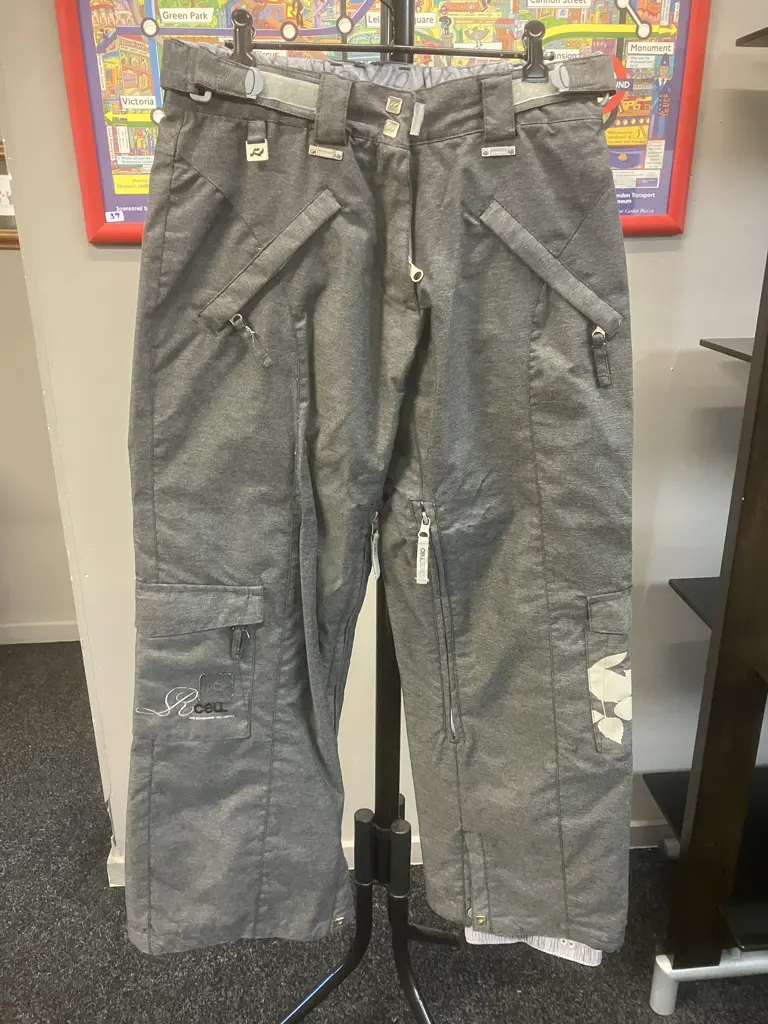 Ride Snowboards Cell Series Womans Snowboard Pants Size SML Image 1++