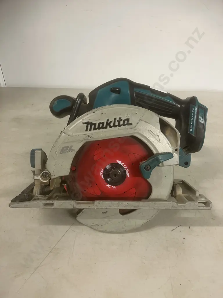 Makita LXT Cordless Circular Saw Skin Only 18 volt 165mm Image 1++