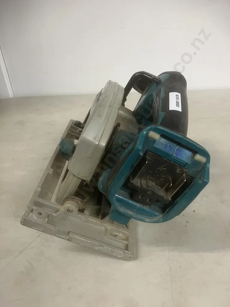 Makita LXT Cordless Circular Saw Skin Only 18 volt 165mm Image 1++
