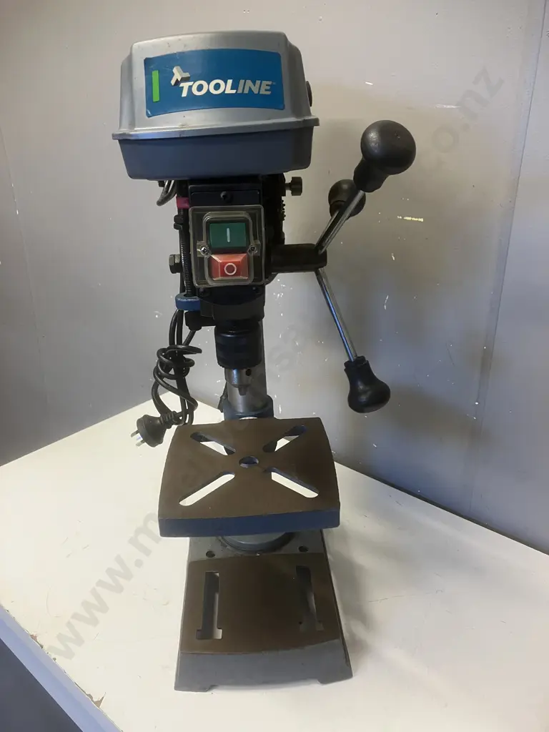 Tooline DP208B 208mm Bench Drill Press, 250 Watts Image 1++