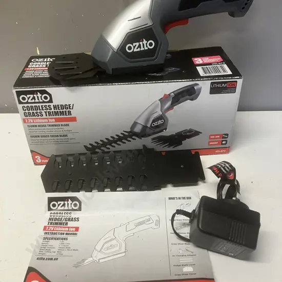 Ozito HTL-072 7.2V Lithium-Ion Small Cordless Hedge / Grass Trimmer With Manual