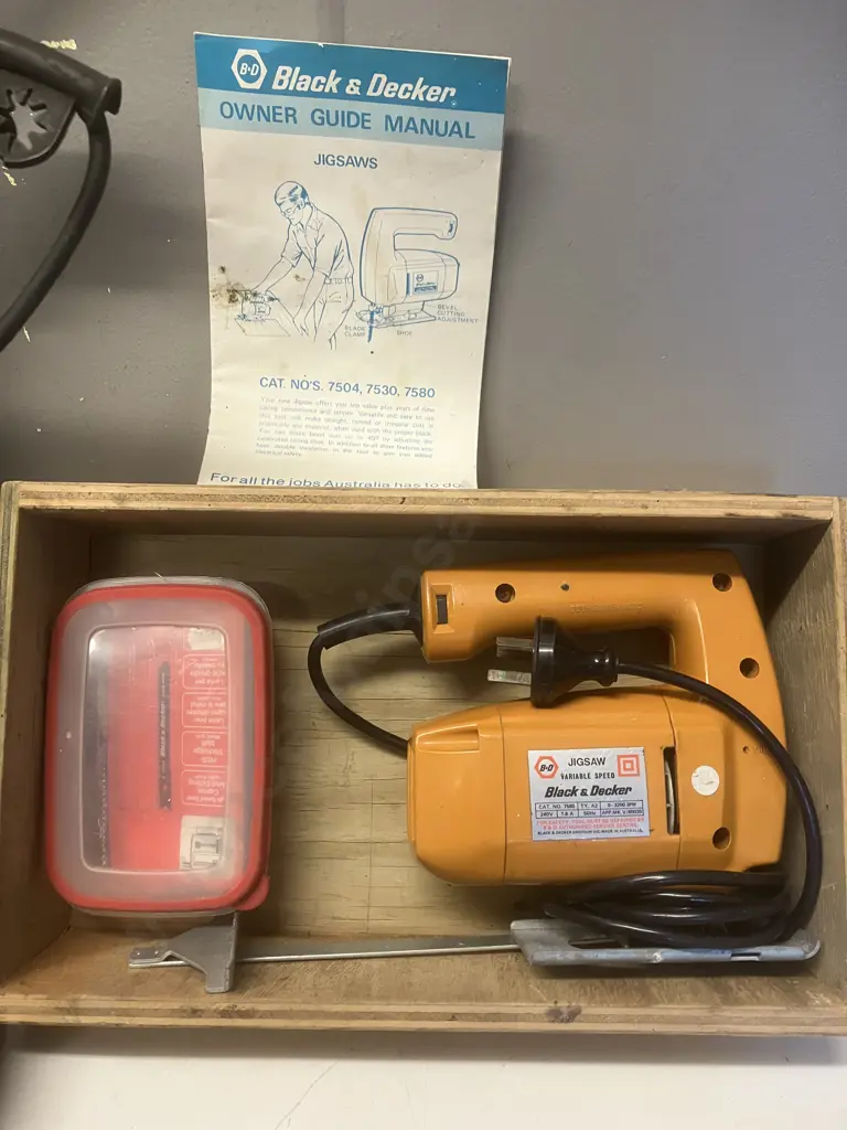 Black and Decker Jigsaw No 7580, Icon 200W Finishing Sander, Ozito Multi Function Tool, XU1 Electric Drill & Drill Press Image 1++