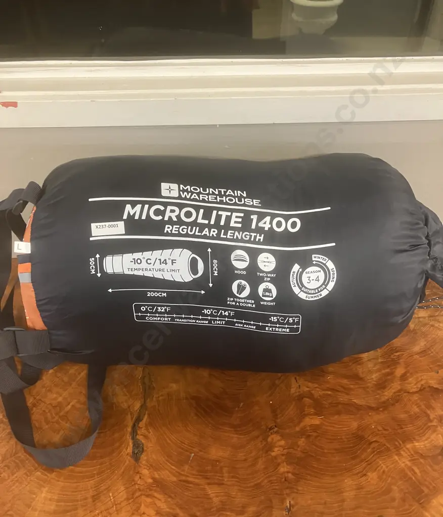 Mountain Warehouse Microlite 1400 Sleeping Bag - Season 3-4, Regular Length. L Image 1++