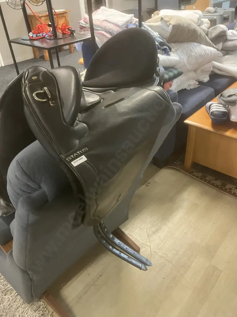 Horse Saddle - Status Brand Synthetic Stock Saddle (15" QC/S) Image 1++
