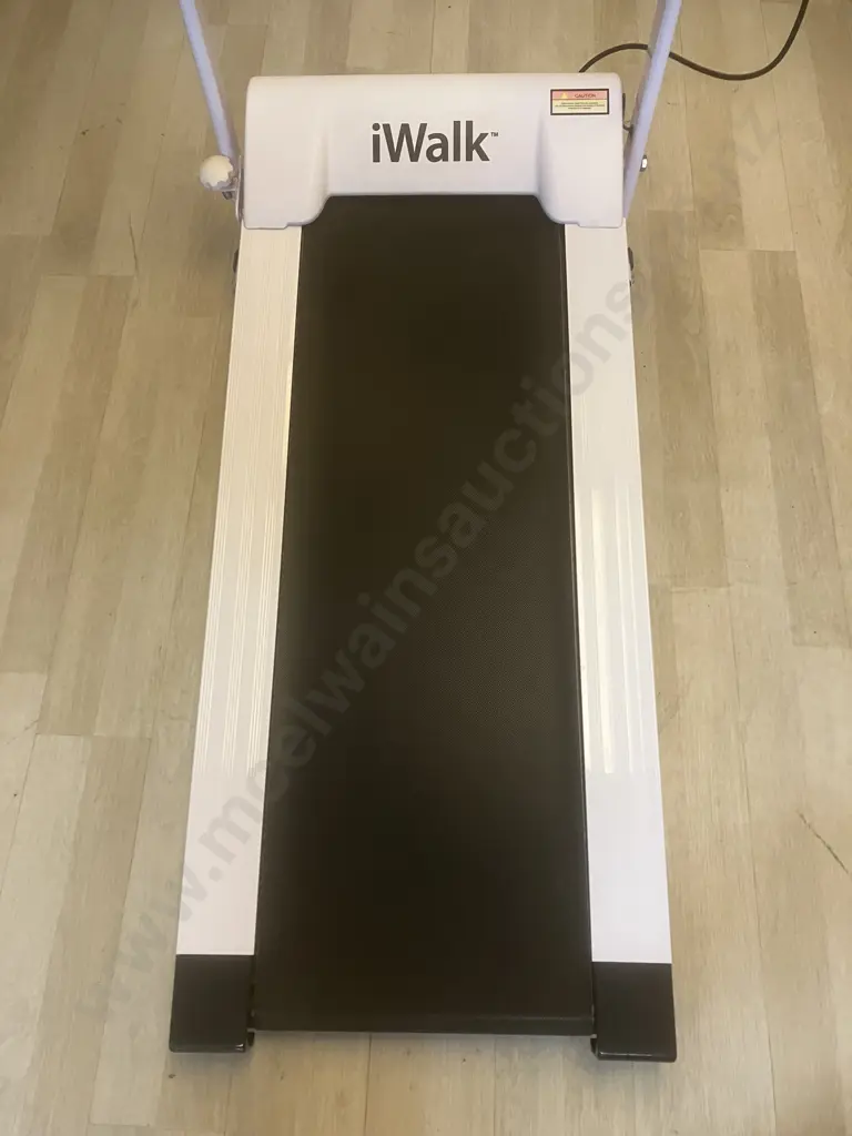 iWalk Electric Treadmill Model E318W Image 1++