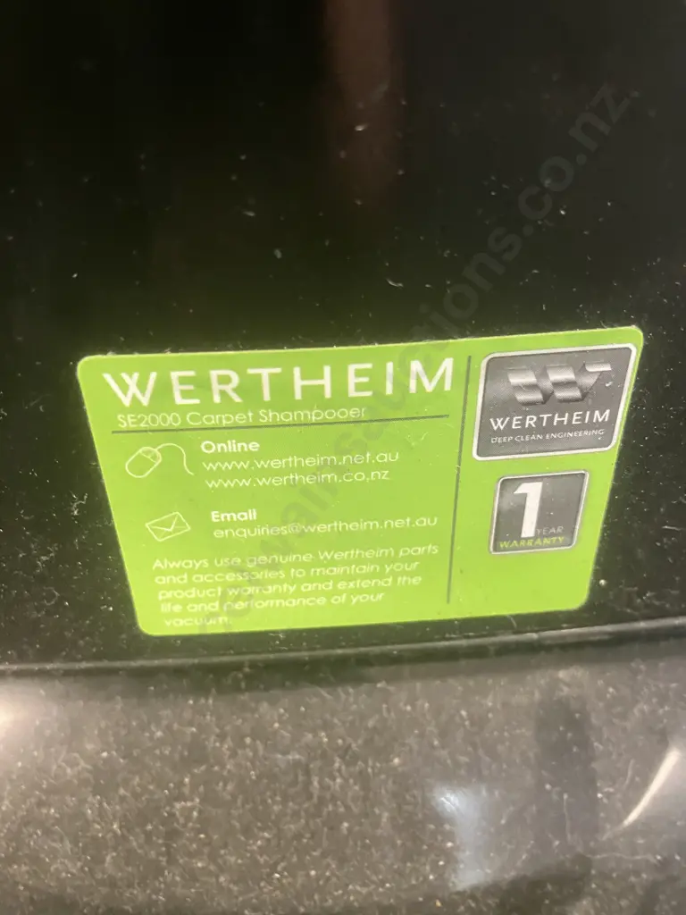 Wertheim SE2000 Carpet Shampooer Image 1++
