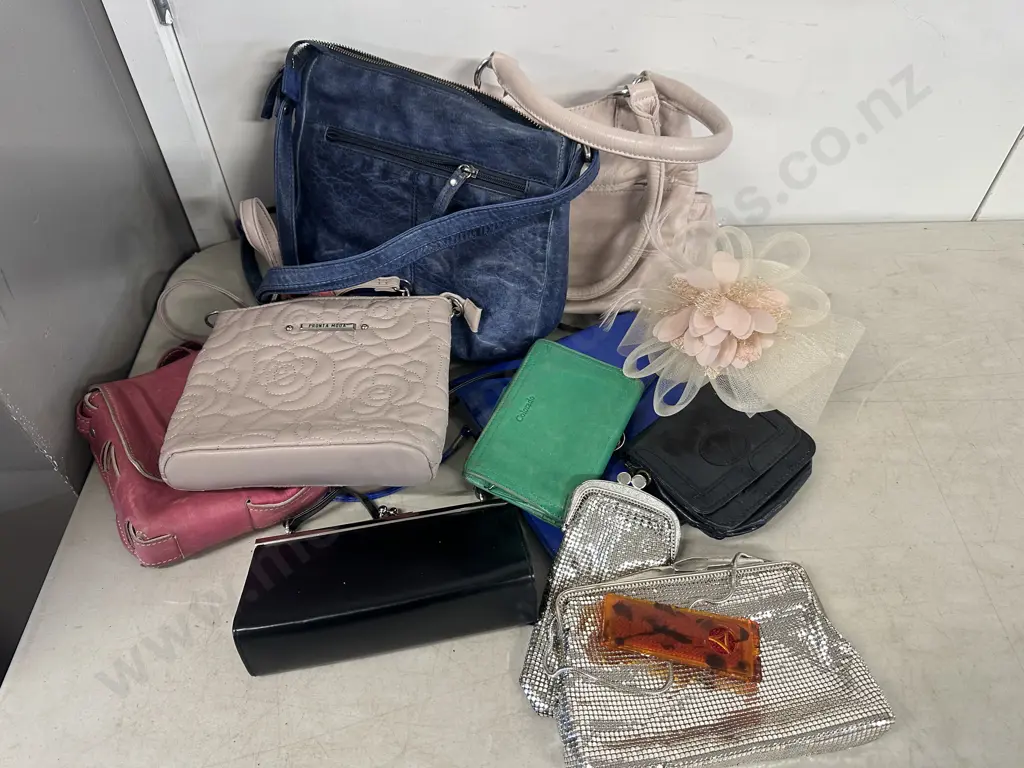 Selection of Handbags, Clutch, Mesh Purses Etc Image 1++